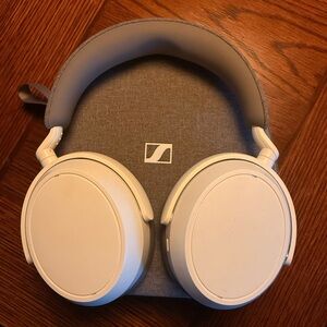 Sennheiser Momentum 4 ANC White Headphones with Case